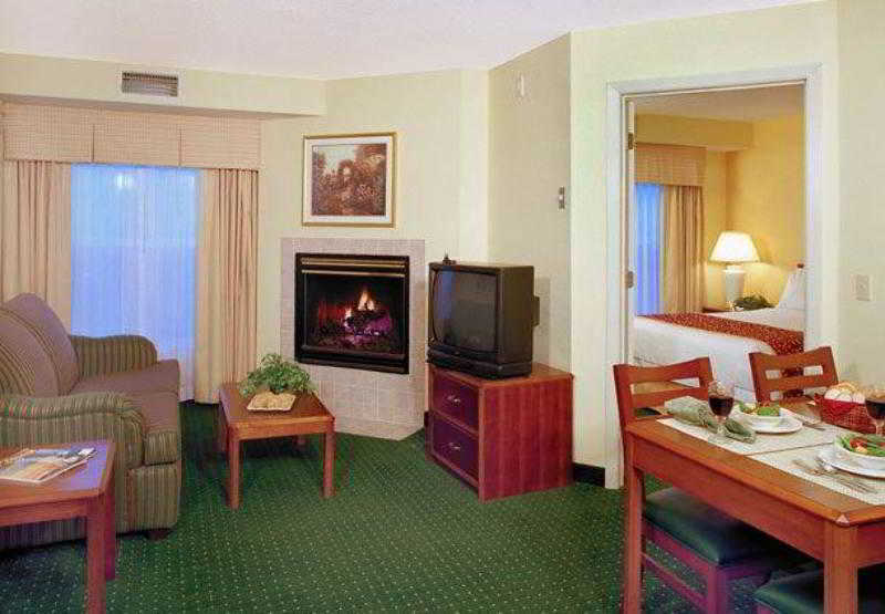 Residence Inn By Marriott Bloomington By Mall Of America Номер фото